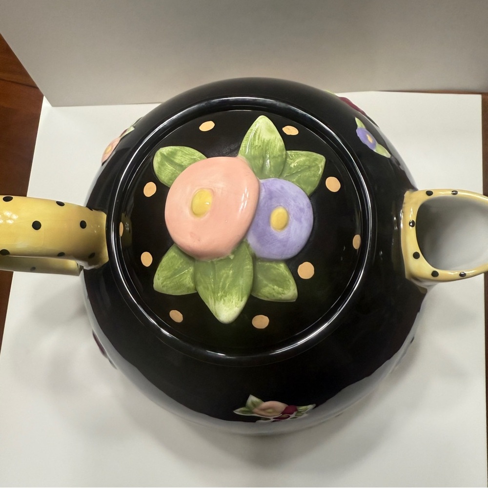 Mary Engelbreit Cottage rose teapot - Picture 5 of 13